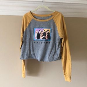 Friends Cropped Tee